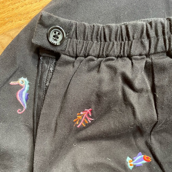 Vintage Sea Creature Embroidered Capris - Picture 2 of 5